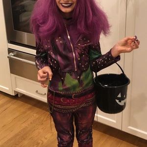 Descendants 2 Mal costume